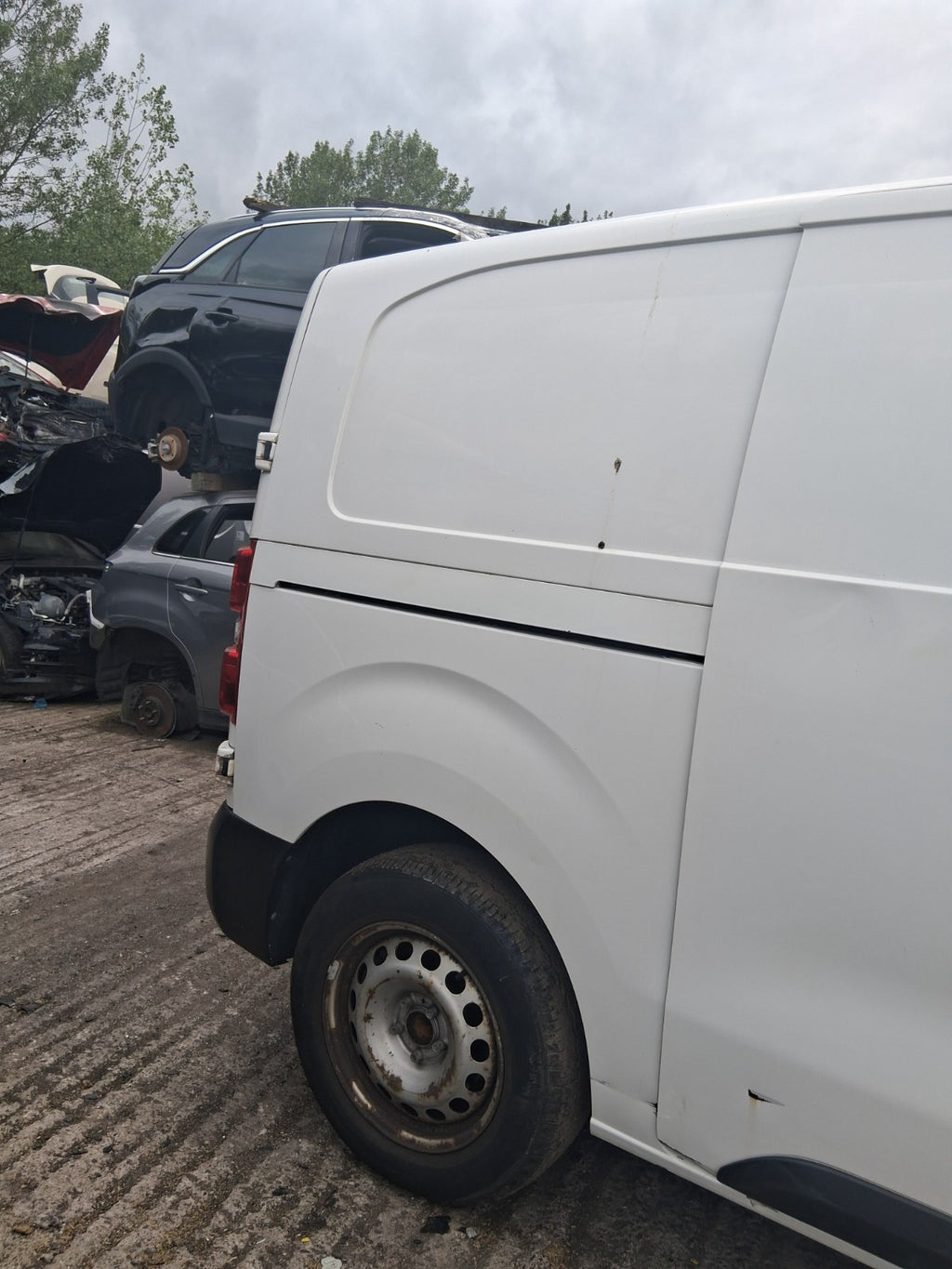 2019 CITROEN DISPATCH VIVARO MK3 OS DRIVER SIDE REAR QUARTER PANEL