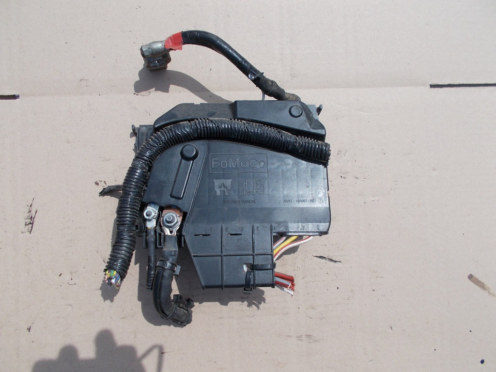 FORD FOCUS MK3 FACELIFT BATTERY FUSE AV6T14A067BC