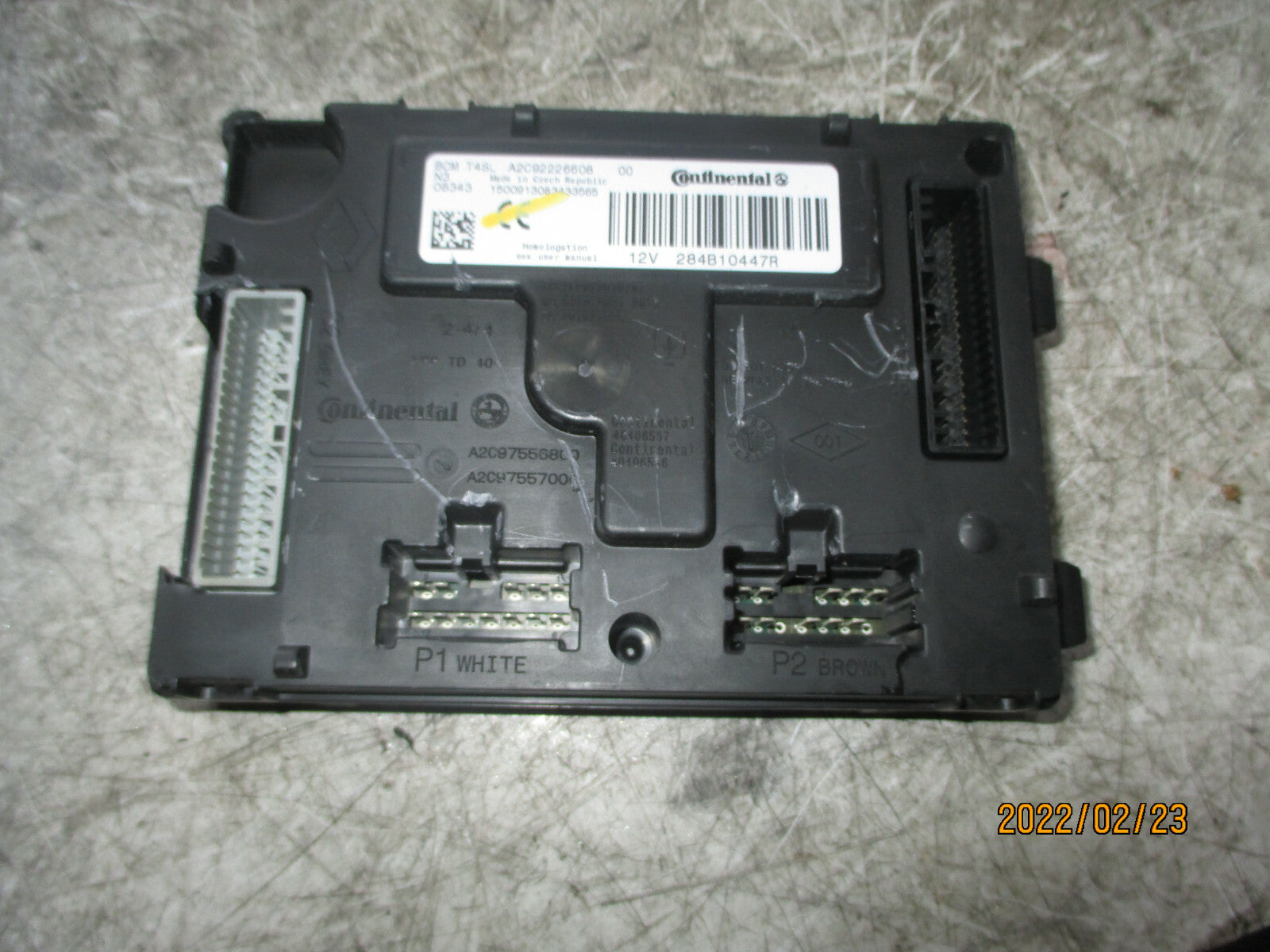 DACIA SANDERO 2017 BCM BODY CONTROL MODULE 284B10447R