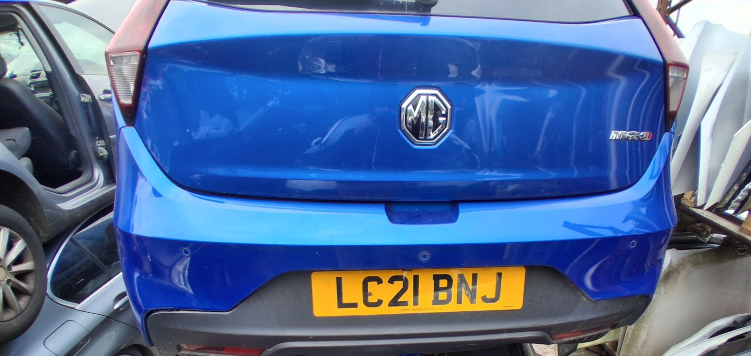 2021 MG 3 MK2 EXCLUSIVE FACELIFT REAR COMPLETE BUMPER REGAL MOUNTAIN BLUE 5JSJ