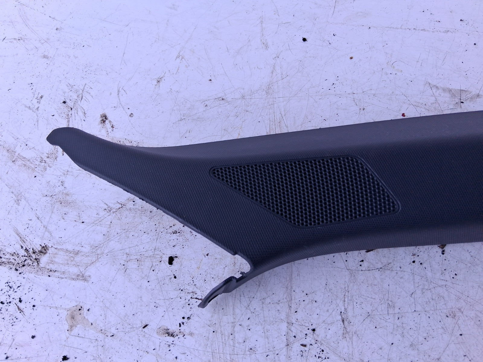 2024 AUDI A1 S LINE MK2 GB A PILLAR FRONT OSF DRIVE SIDE RIGHT TRIM 82A867234