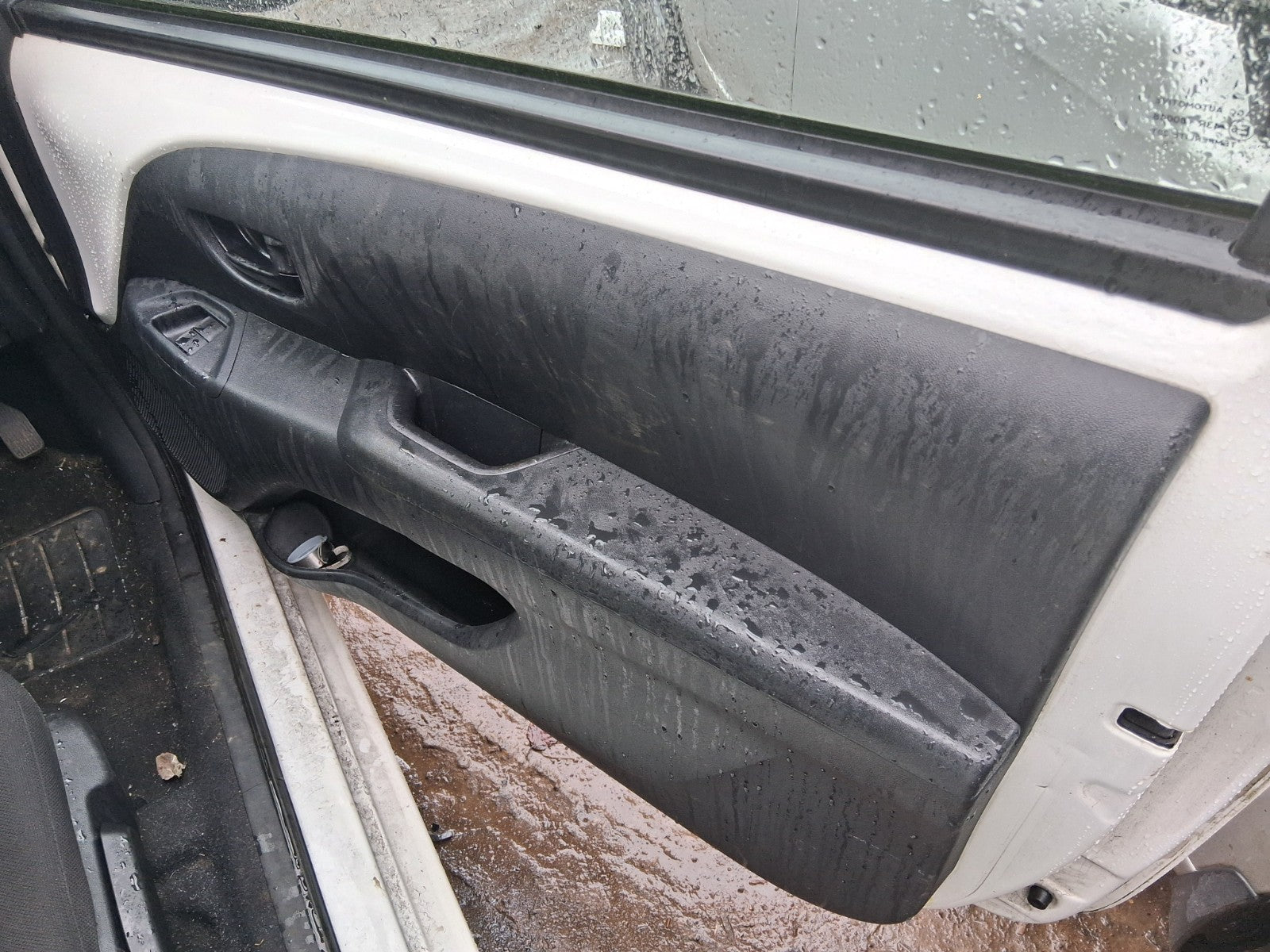 2019 PEUGEOT 108 3 DOOR MK2 OS DRIVER SIDE RIGHT DOOR CARD PANEL