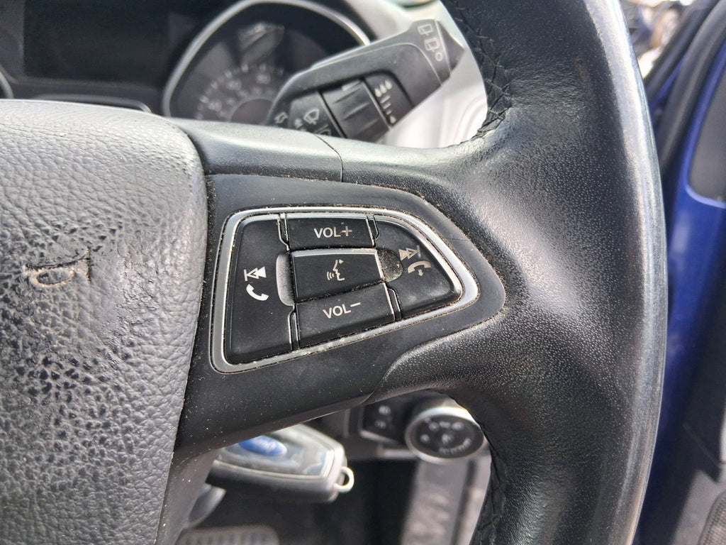 2015 FORD FOCUS MK3 3 SPOKE MULTI FUNCTION LEATHER STEERING WHEEL