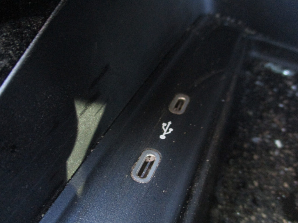 2023 SKODA OCTAVIA MK4 NX USB C DOUBLE PORT SOCKET UNIT