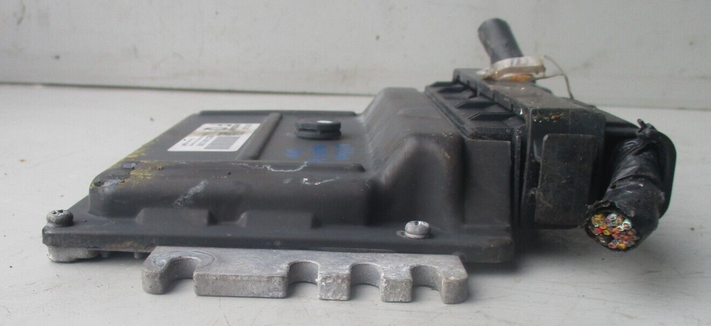 NISSAN MICRA K12 2010 ECU ENGINE CONTROL MODULE MEC37-300K30519