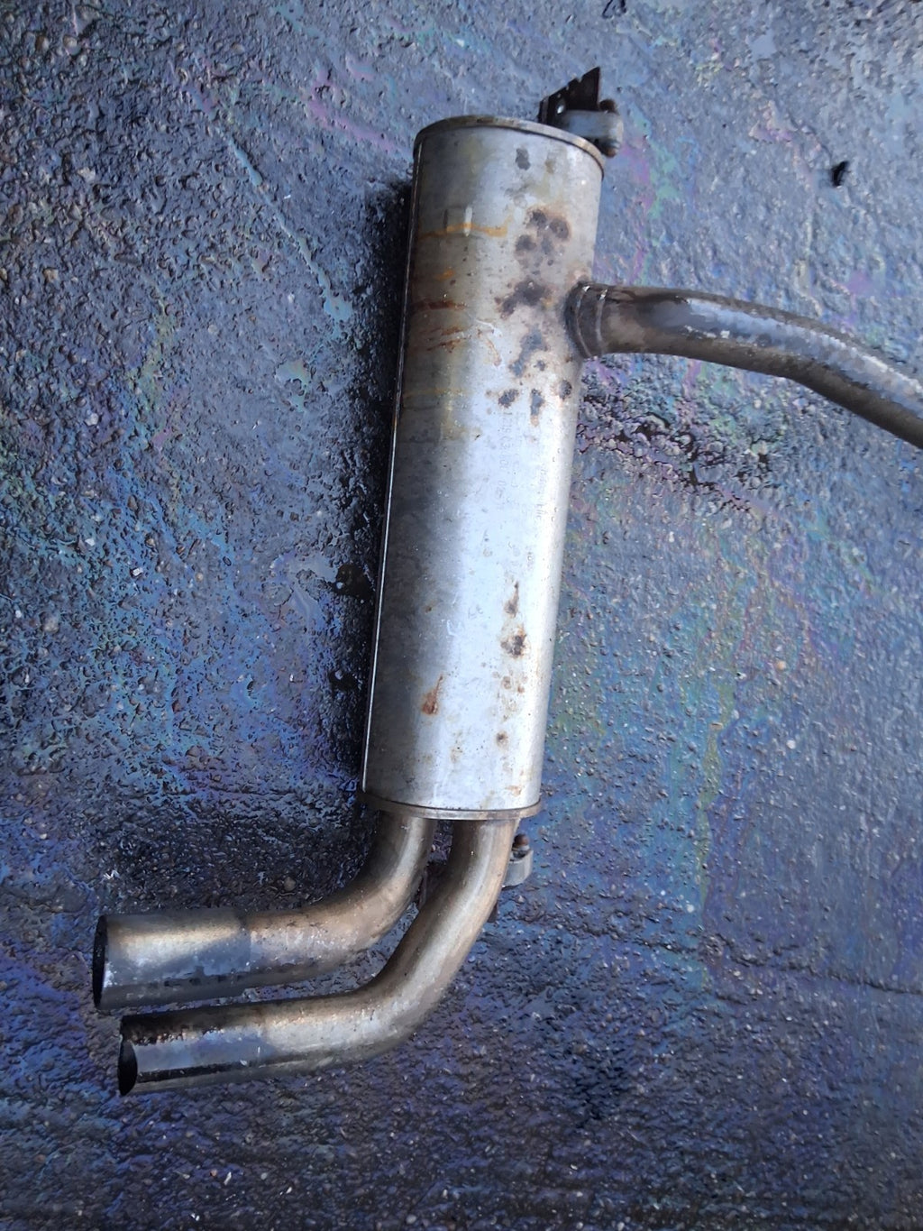 2010 BMW 5 SERIES F10 2.0 DIESEL EXHAUST PIPE BACK BOX 8515027