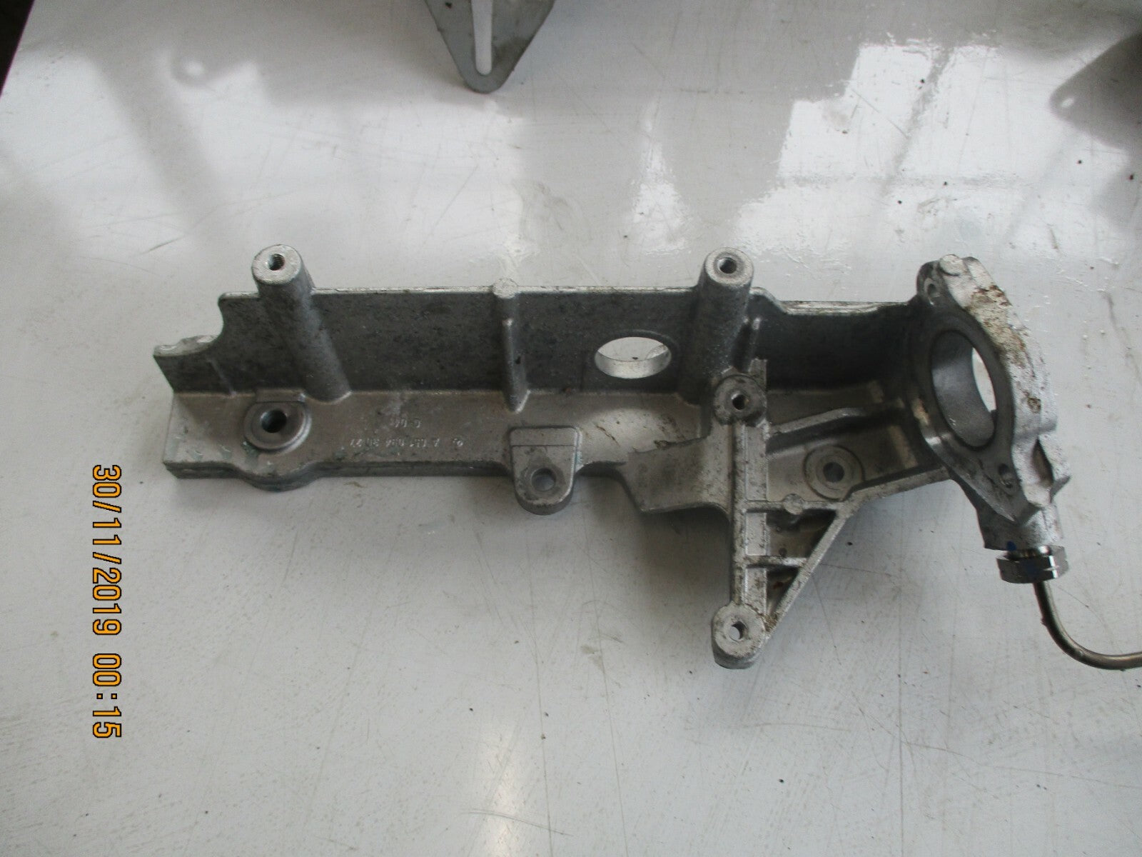 MERCEDES GLA X156 2014 2.1 CDI DIESEL EGR COOLER BRACKET MOUNT A6510943027