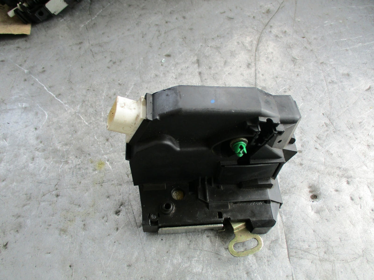 MG ROVER ZT 2005 NSR LEFT NEAR PASSENGER SIDE REAR DOOR LOCK MECH