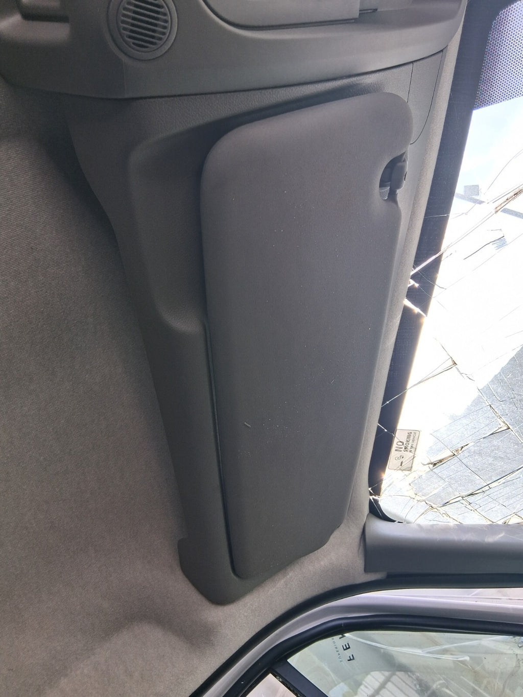 2023 RENAULT MASTER MK3 NS PASSENGER SIDE FRONT SUN VISOR SUNVISOR SHADE