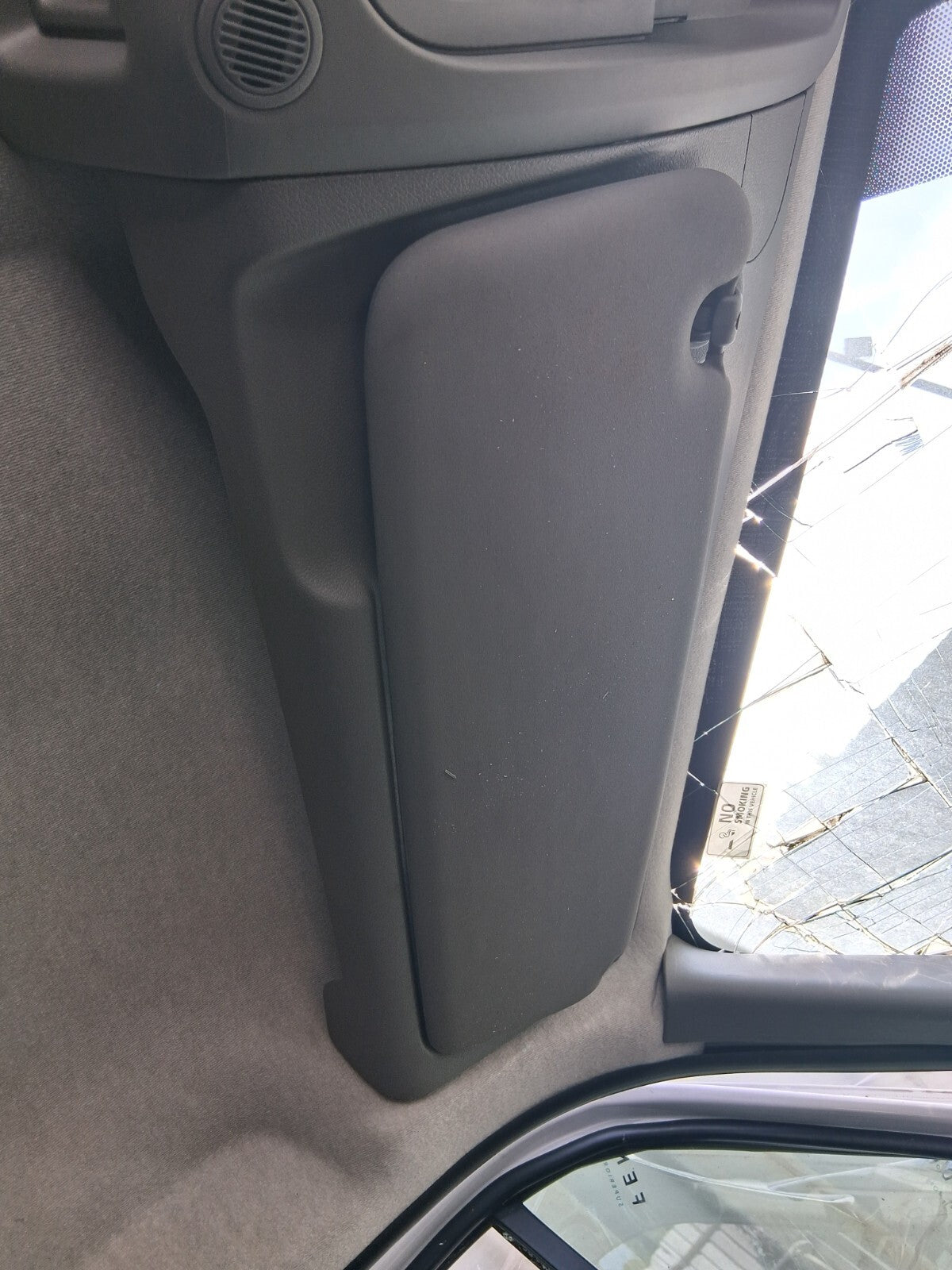 2023 RENAULT MASTER MK3 NS PASSENGER SIDE FRONT SUN VISOR SUNVISOR SHADE