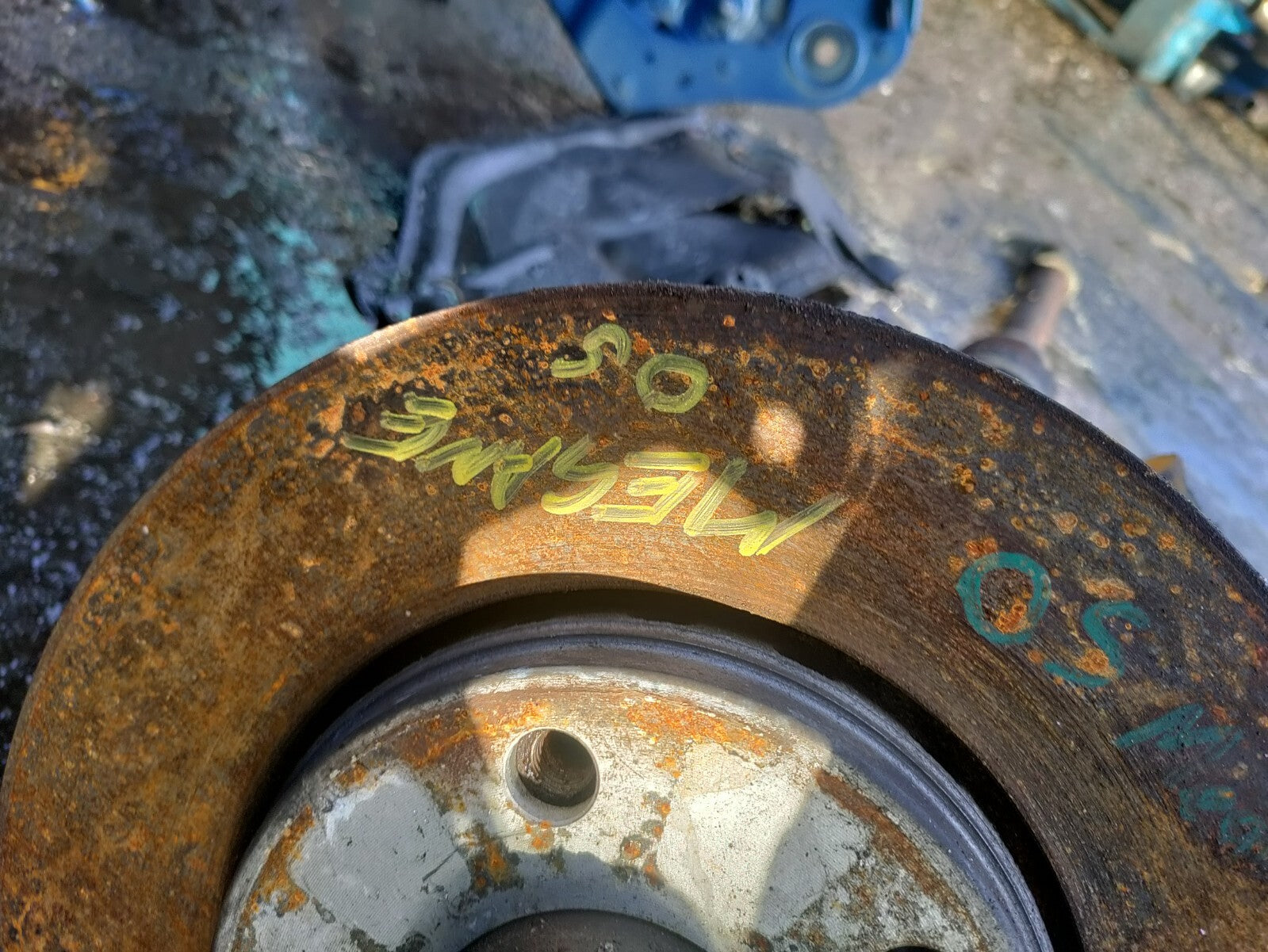 2015 RENAULT MEGANE 1.6 DIESEL OSF DRIVER FRONT HUB & DRIVE SHAFT