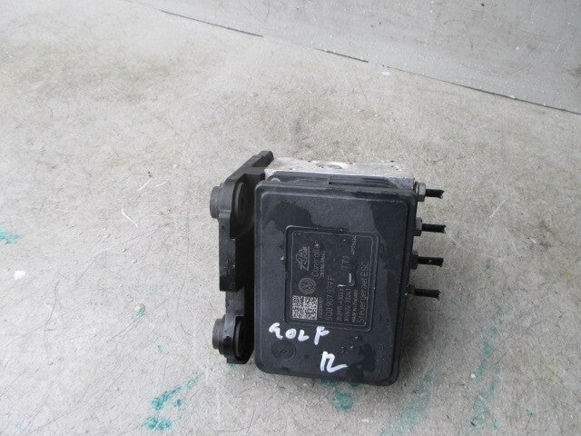 2012 VW GOLF MK7 ABS PUMP CONTROL MODULE 5Q0907379P