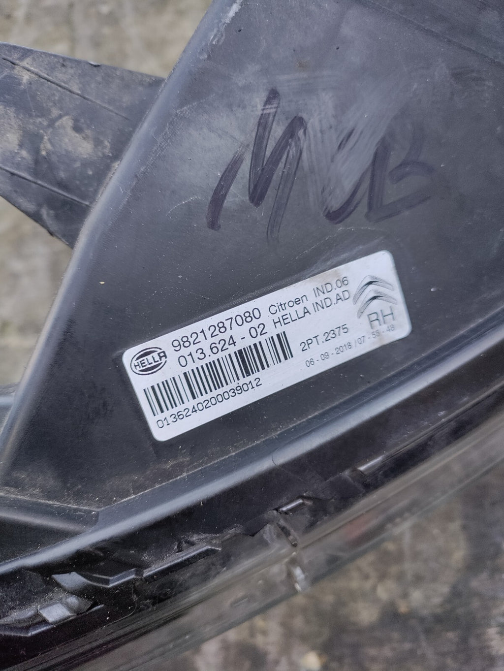 CITROEN C4 CACTUS 2019 OSF DRIVER FRONT LED DRL DAYTIME RUNNING LIGHT 9821287080