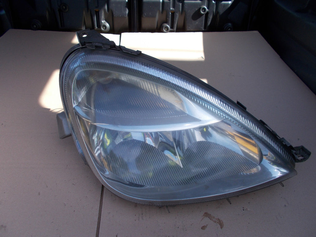 2003 MERCEDES A170 CDI CLASSIC OS DRIVERS SIDE HEADLIGHT HEADLAMP A1688202061