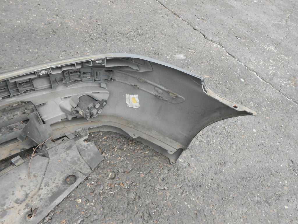 RENAULT LAGUNA MK1 2000 COMPLETE FRONT BUMPER FOG SPOT LIGHTS GREY