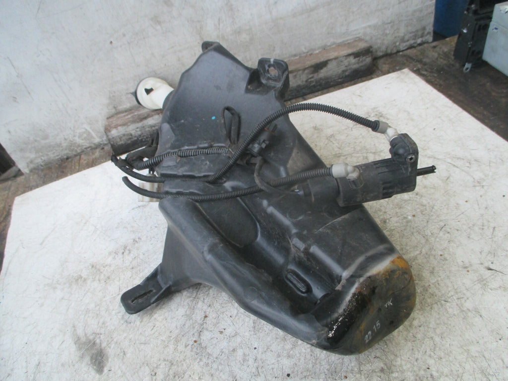 VAUXHALL ASTRA J MK6 2016 FRONT WINDSCREEN WASHER WATER BOTTLE 13260579