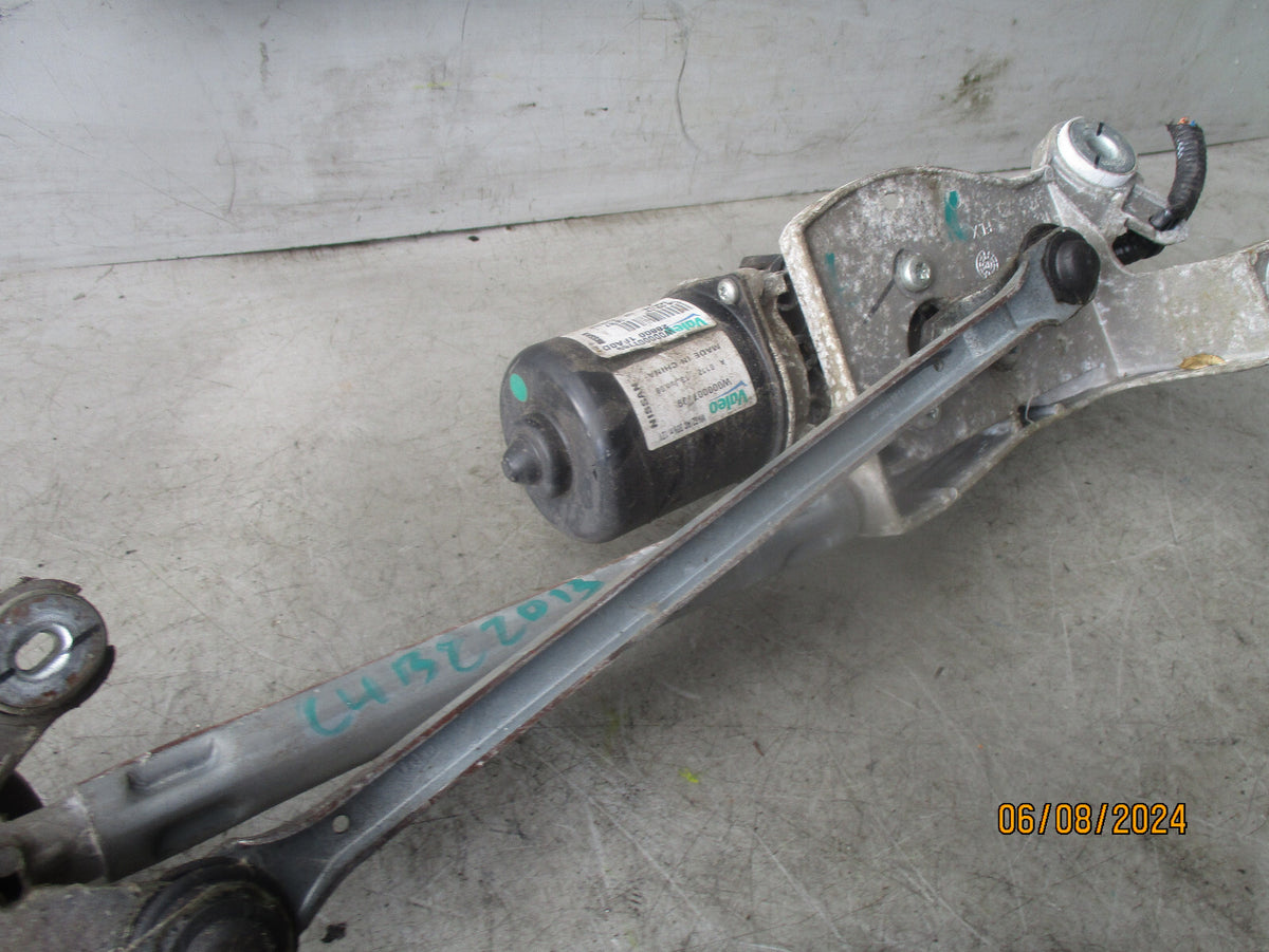 2013 NISSAN CUBE MK1 FRONT WIPER MOTOR & LINKAGE W000007799