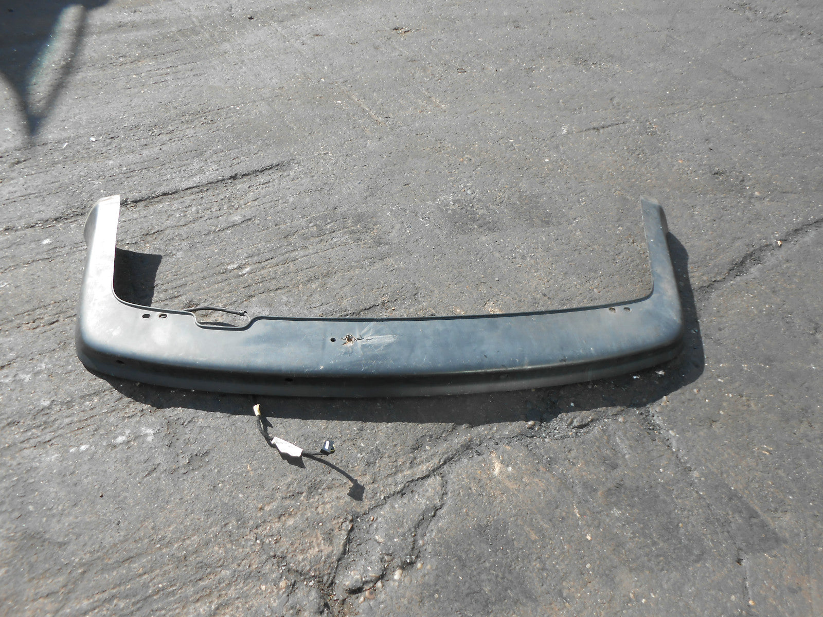 VOLKSWAGEN VW BORA 1J2 2004 REAR BUMPER LOWER VALANCE SPLITTER PDC TYPE