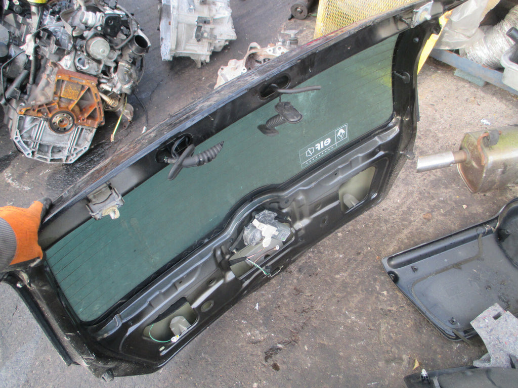 RENAULT CLIO MK2 REAR BARE TAILGATE BOOTLID BLACK