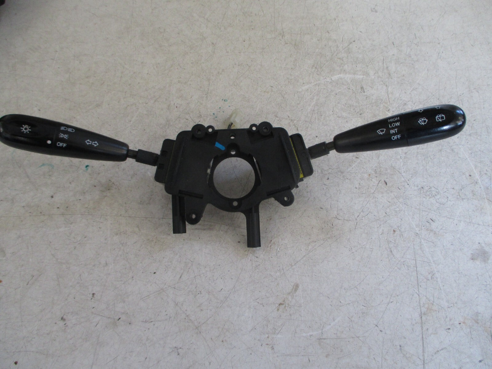 CHEVROLET DAEWOO MATIZ 2005 HEADLIGHT INDICATOR STALK SWITCH UNIT 96314332