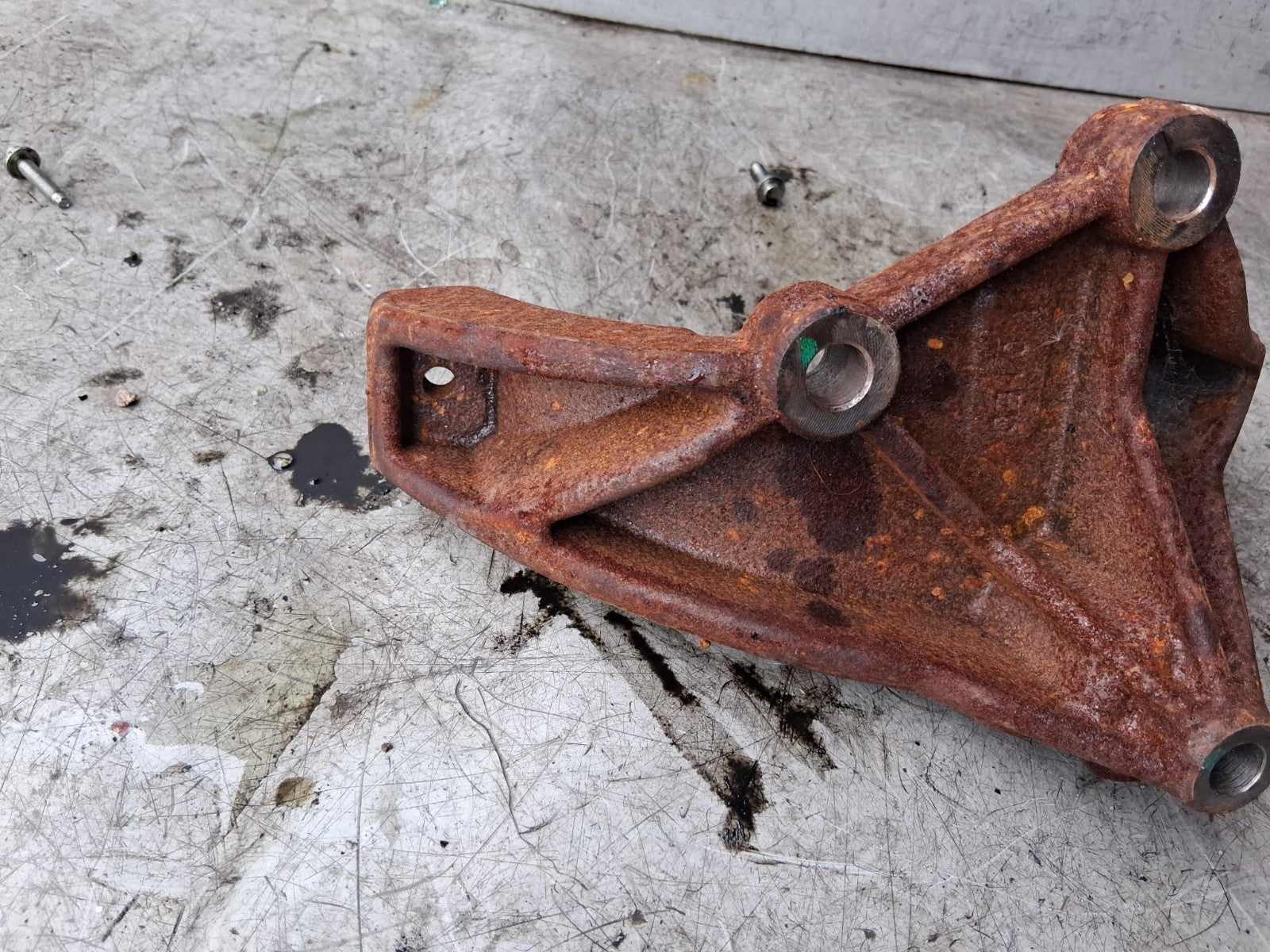 2021 FORD TRANSIT 350 MK8 2.0 DIESEL ENGINE MOUNTING BRACKET GK215K291