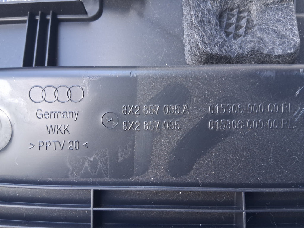 2017 AUDI A1 8X FRONT DASHBOARD GLOVE BOX STORAGE COMPARTMENT 8X2857035A