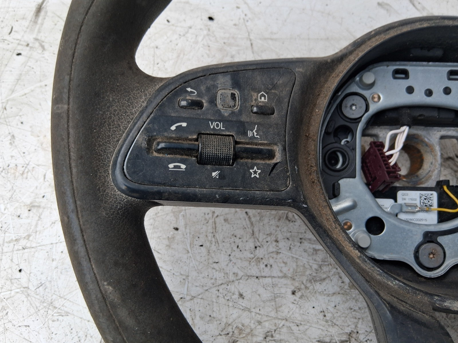 2021 MERCEDES BENZ SPRINTER W907 MULTIFUNCTIONAL STEERING WHEEL A9074600802