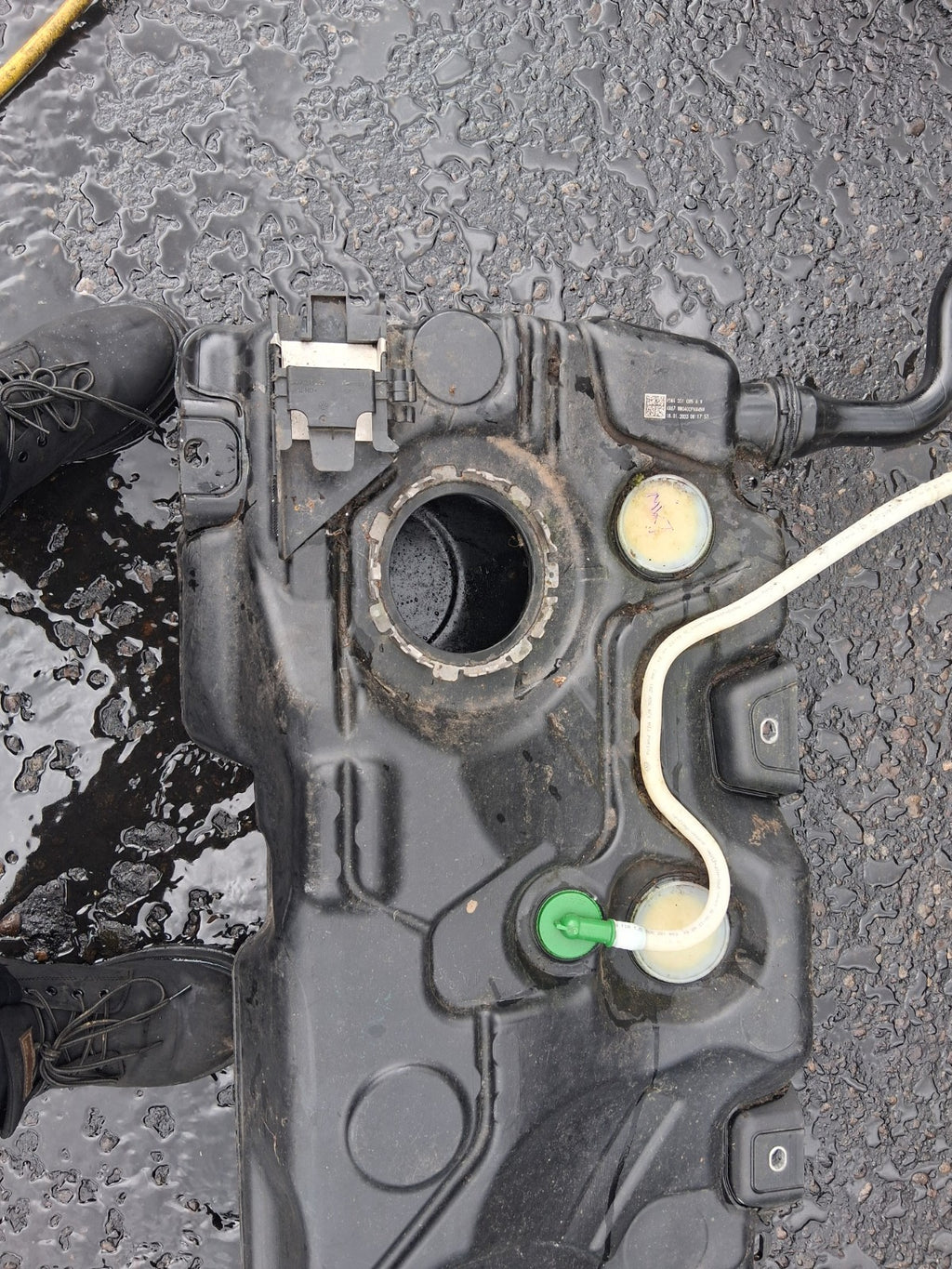 2023 VW VOLKSWAGEN GOLF MK8 1.5 PETROL FUEL PUMP FUEL TANK 5WA201085