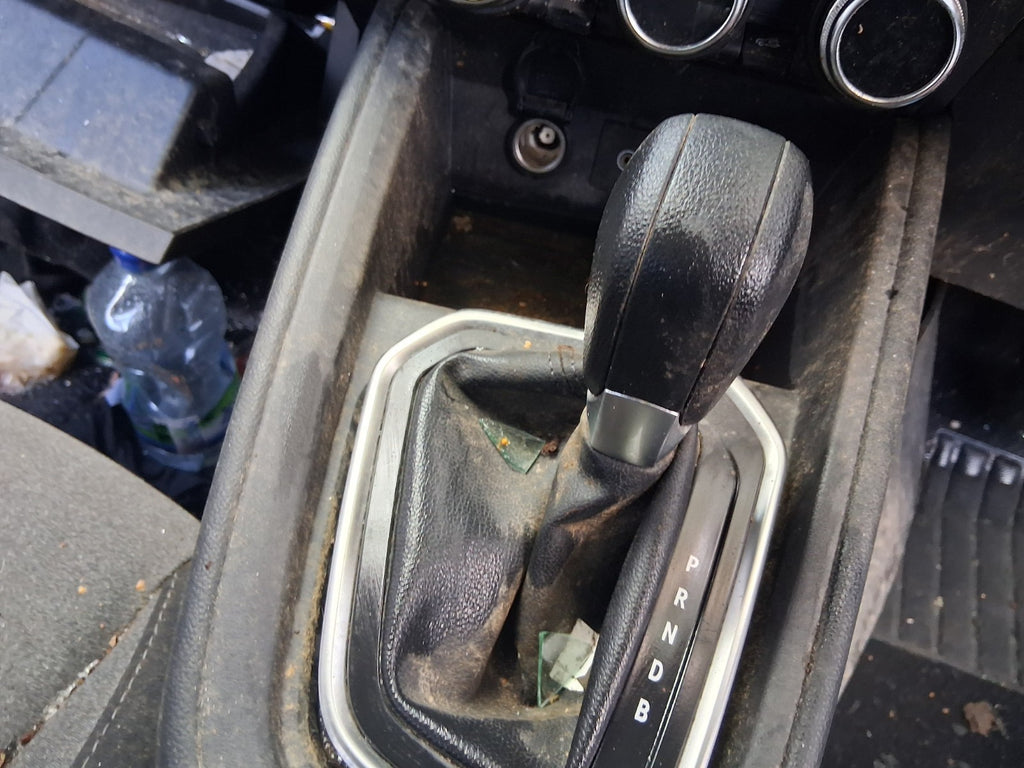 2024 RENAULT CLIO FACELIFT MK5 MANUAL GEAR STICK GEAR SHIFTER GEAR LEVER