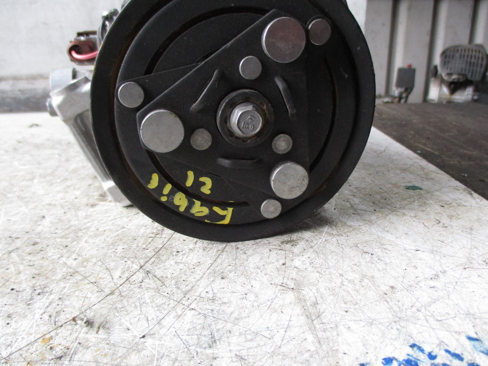 SKODA FABIA 2021 AIR CON COMPRESSOR 3Q0816803B REF 9