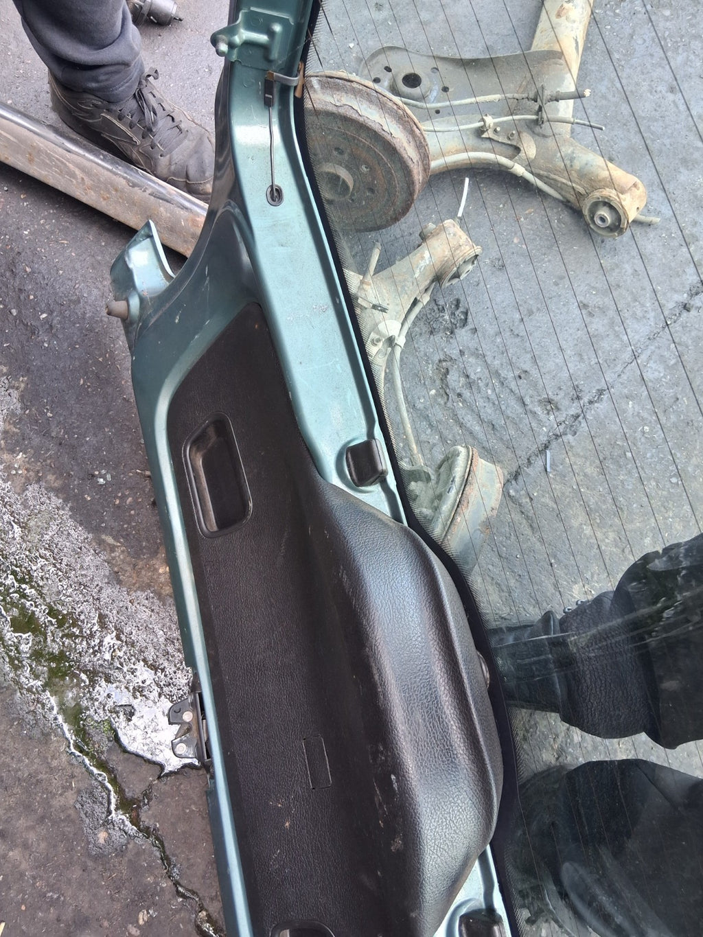 2001 PEUGEOT 206 COMPLETE REAR TAILGATE BOOTLID GREEN