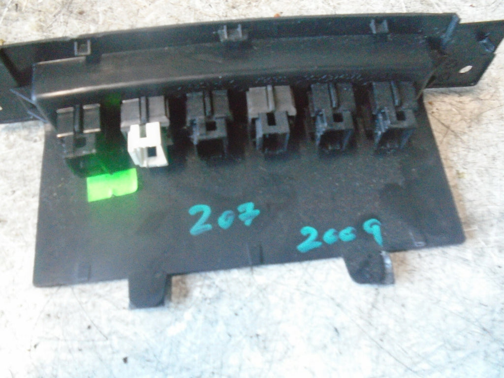 PEUGEOT 207 2009 CENTRE CONSOLE LOCK CONTROL SWITCH PANEL 9654374077