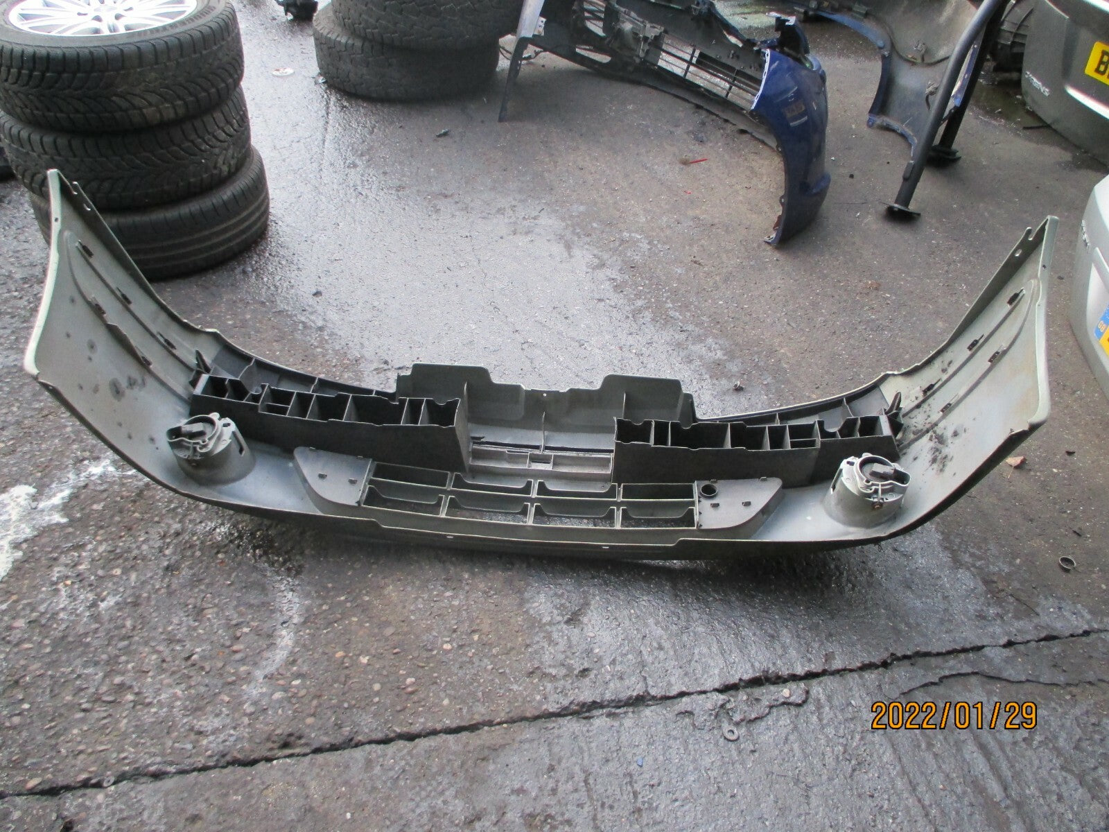 RENAULT MEGANE SCENIC 2003 FRONT COMPLETE BUMPER BEIGE