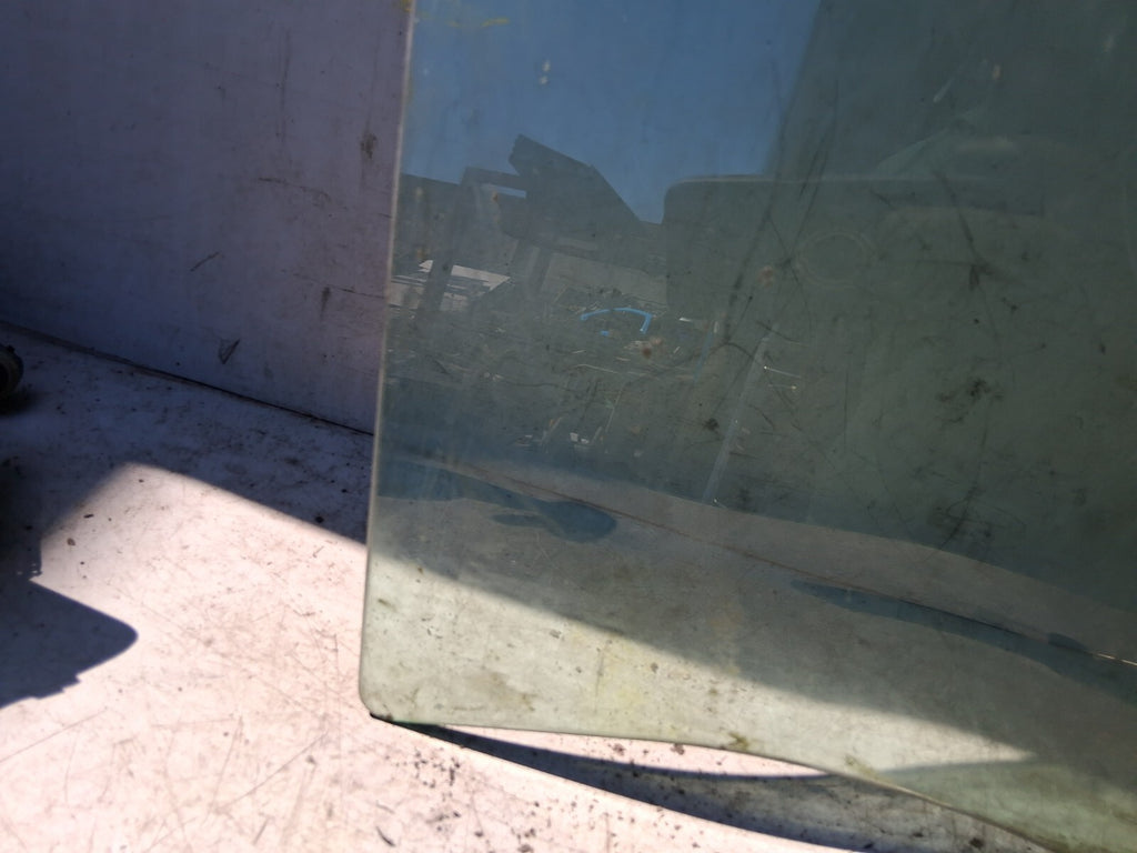 VOLKSWAGEN PASSAT B8 2019 NSR PASSENGER SIDE REAR LEFT WINDOW GLASS 3G5845025