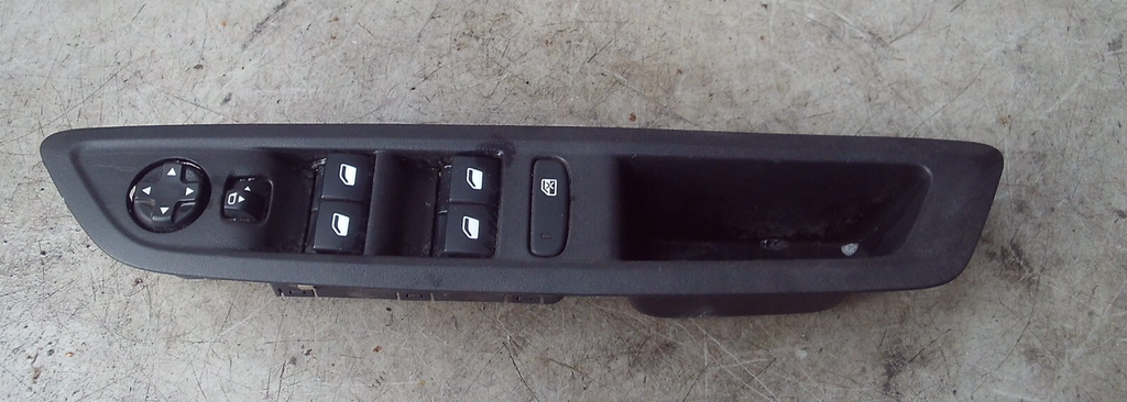 2021 CITROEN C4 MK3 OSF DRIVER SIDE FRONT DOOR WINDOW SWITCH CONTROL 98349233ZD
