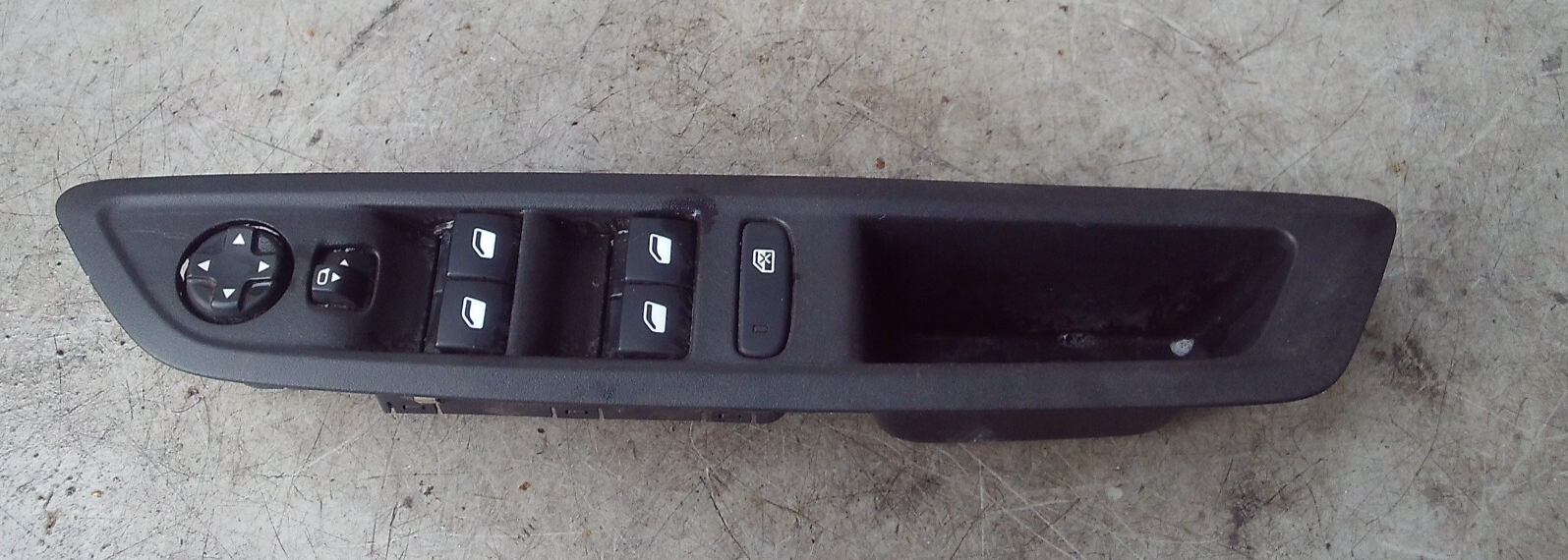 2021 CITROEN C4 MK3 OSF DRIVER SIDE FRONT DOOR WINDOW SWITCH CONTROL 98349233ZD