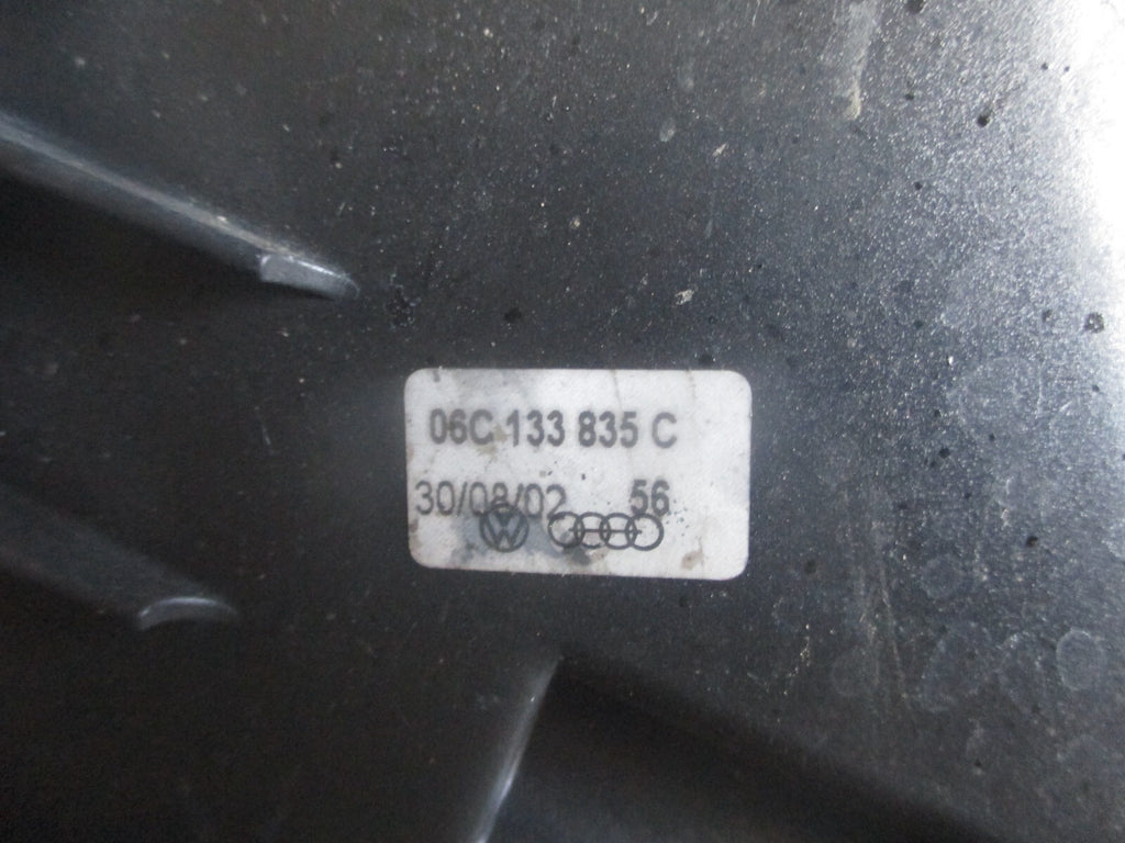AUDI A4 B6 2002 AIR FILTER BOX 06C133835C