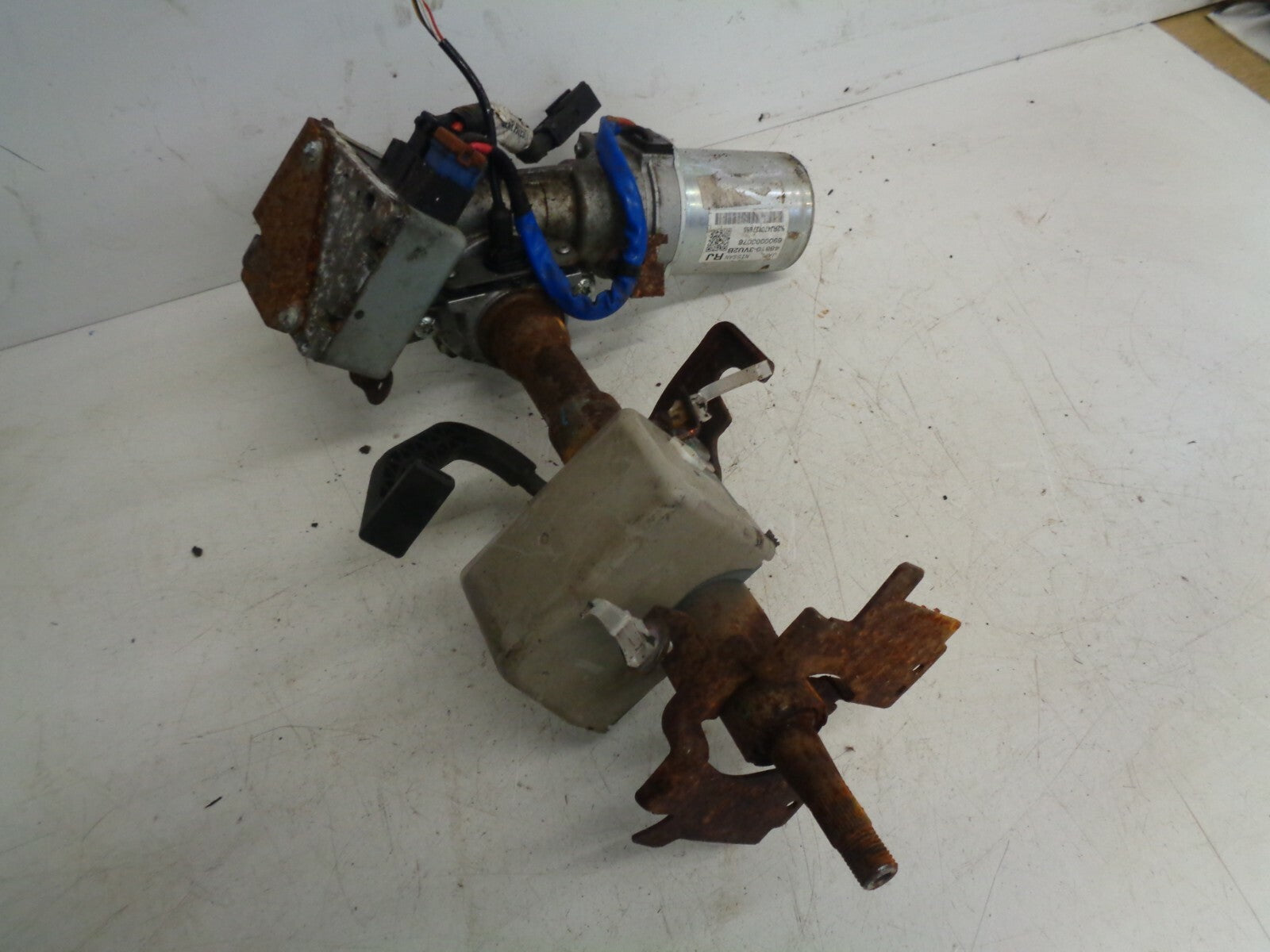 NISSAN NOTE E11 1.2 PETROL POWER STEERING COLUMN 488103VU2B