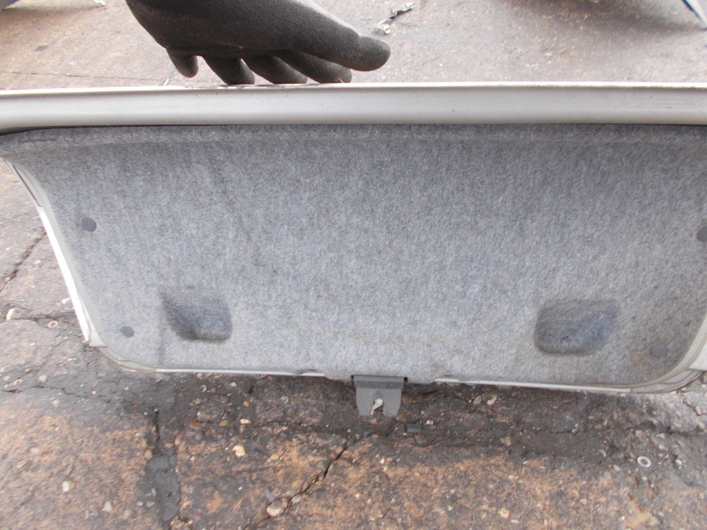 VOLVO S60 MK1 BOOTLID SILVER