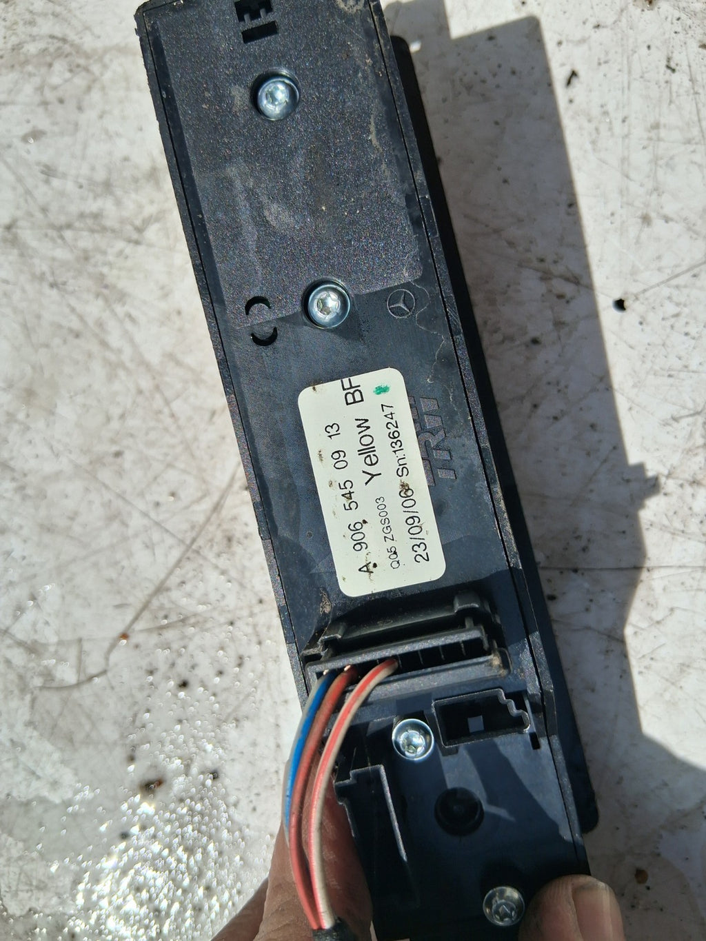 2016 MERCEDES BENZ SPRINTER W906 NSF PASSENGER SIDE WINDOW SWITCH A9065450913