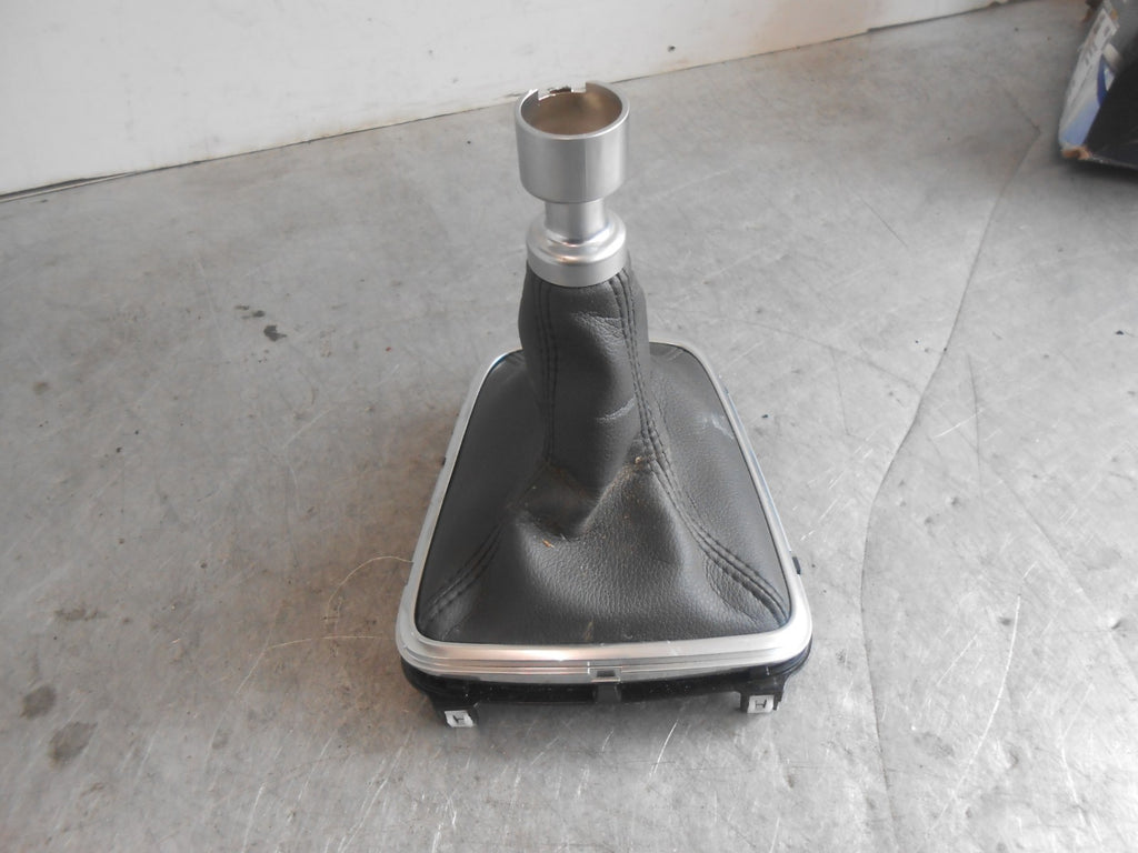 FORD MONDEO CD391 (MK5) 6 SPEED MANUAL GEAR KNOB & GAITER DG9R7P002MB
