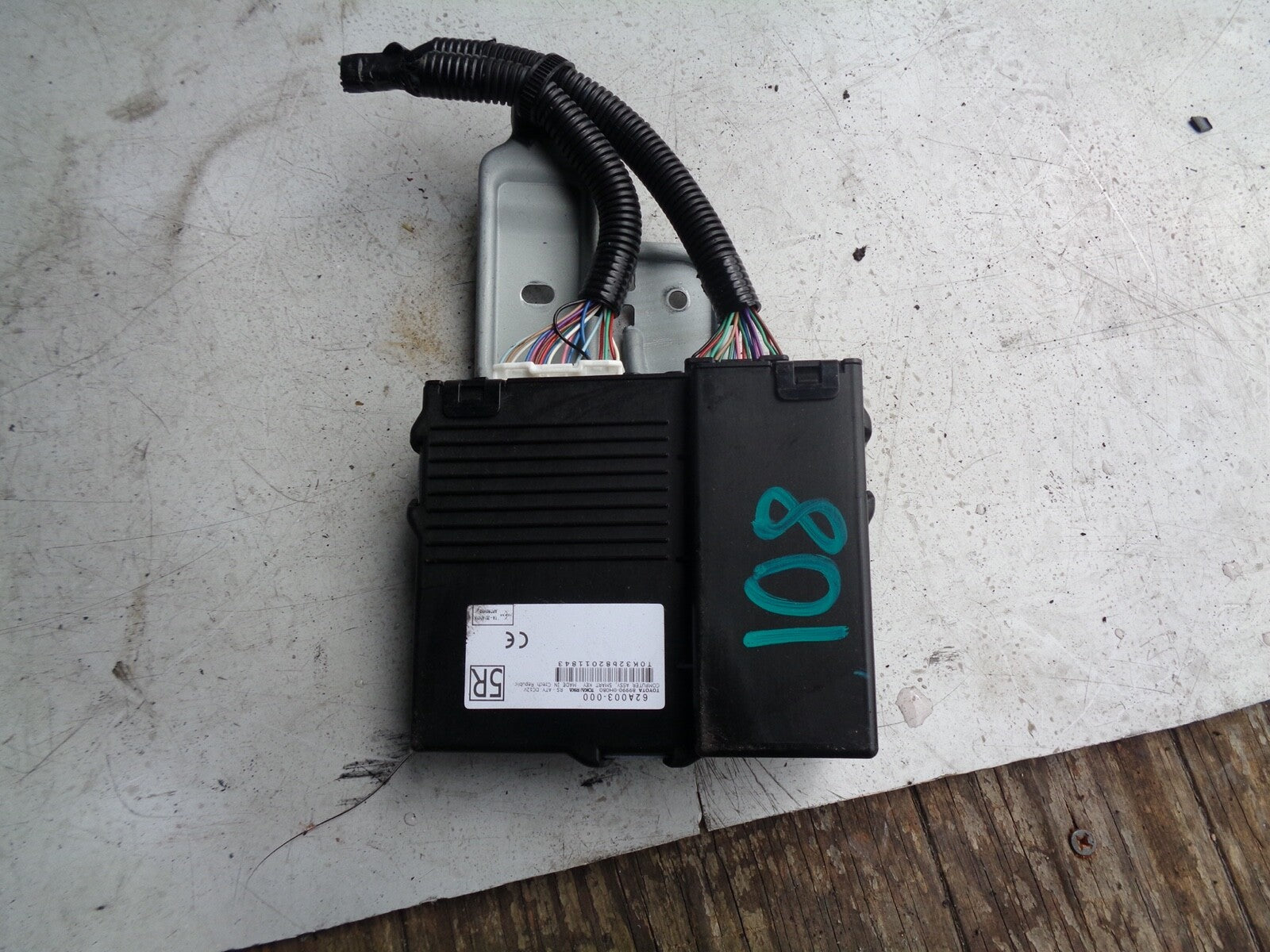 PEUGEOT 108 2015 1.0 PETROL ECU MODULE 89990 0H080