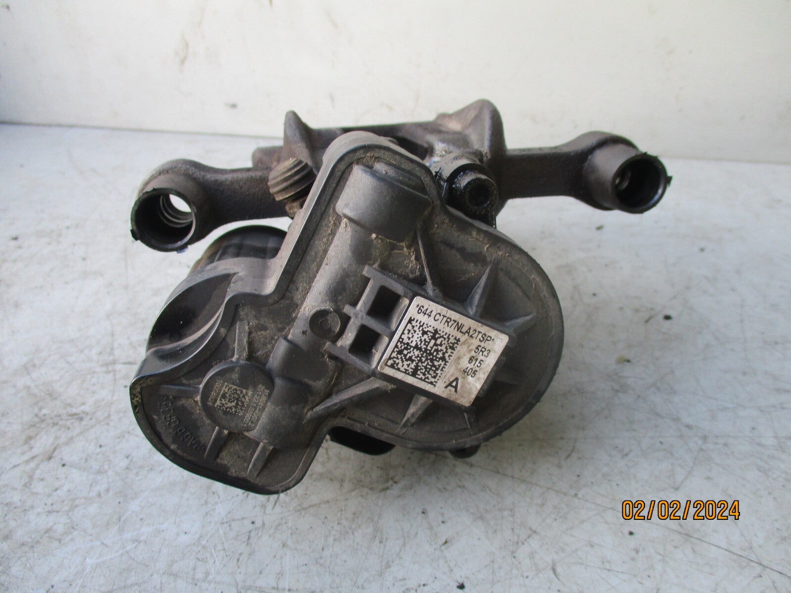 VW VOLKSWAGEN GOLF MK8 2022 NSR PASSENGER SIDE REAR BRAKE CALIPER 5R3615405A