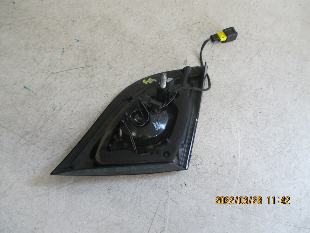 CITROEN DS4 2016 OSR DRIVER SIDE REAR INNER BOOTLID TAIL LIGHT LAMP 9670272680