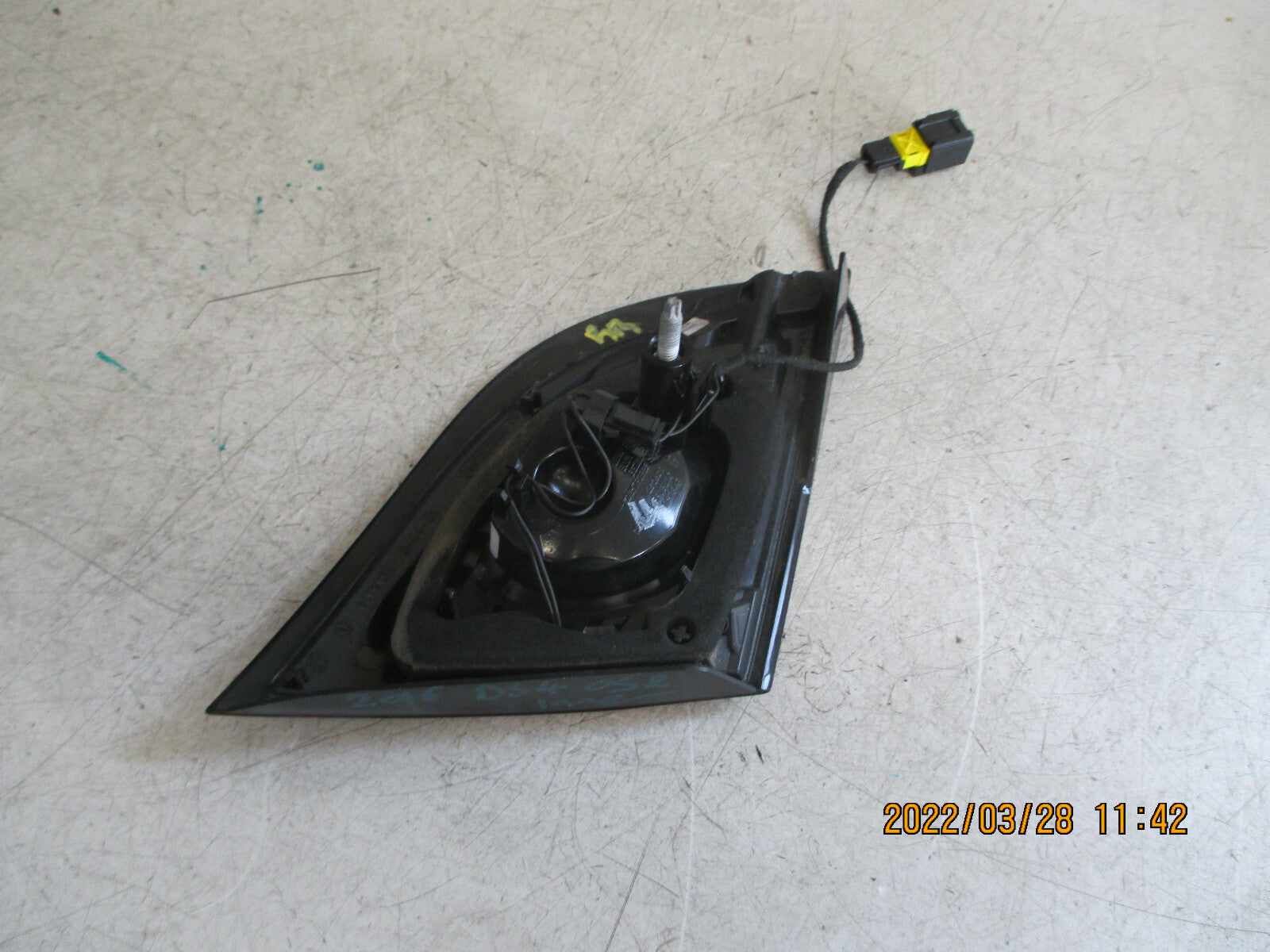 CITROEN DS4 2016 OSR DRIVER SIDE REAR INNER BOOTLID TAIL LIGHT LAMP 9670272680