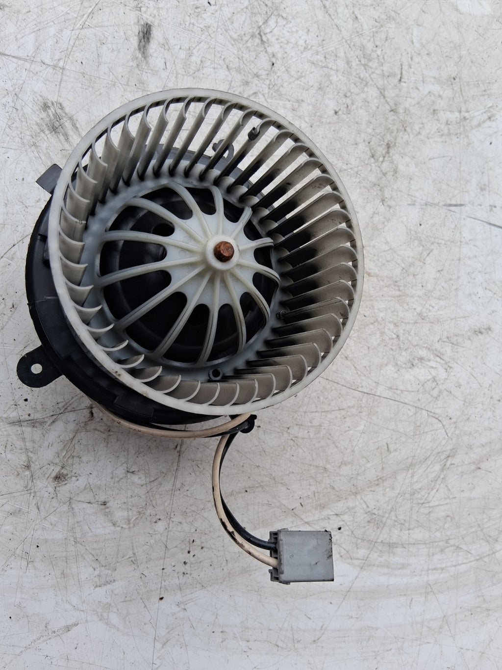 2013 VAUXHALL ASTRA J HEATER BLOWER MOTOR FAN U7254002