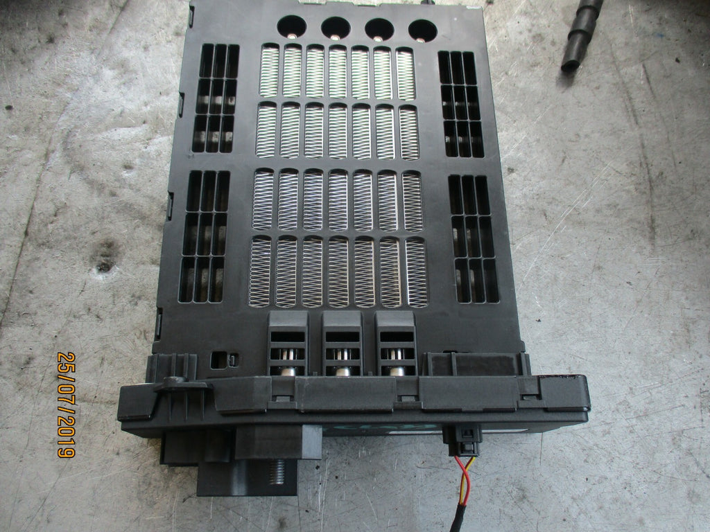 MERCEDES A CLASS W176 1.5 HEATER RESISTOR CONTROL MODULE A2468300261