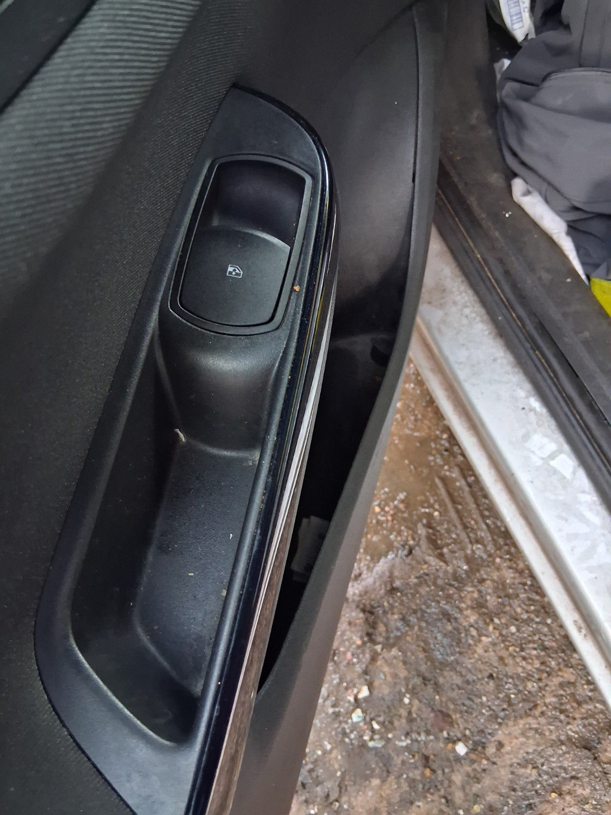 2018 VAUXHALL CORSA E 3 DOOR CORSA VAN NS PASSENGER SIDE WINDOW CONTROL SWITCH