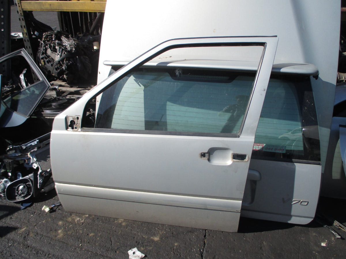 VOLVO V70 2000 NSF PASSENGER SIDE LEFT BARE DOOR SILVER