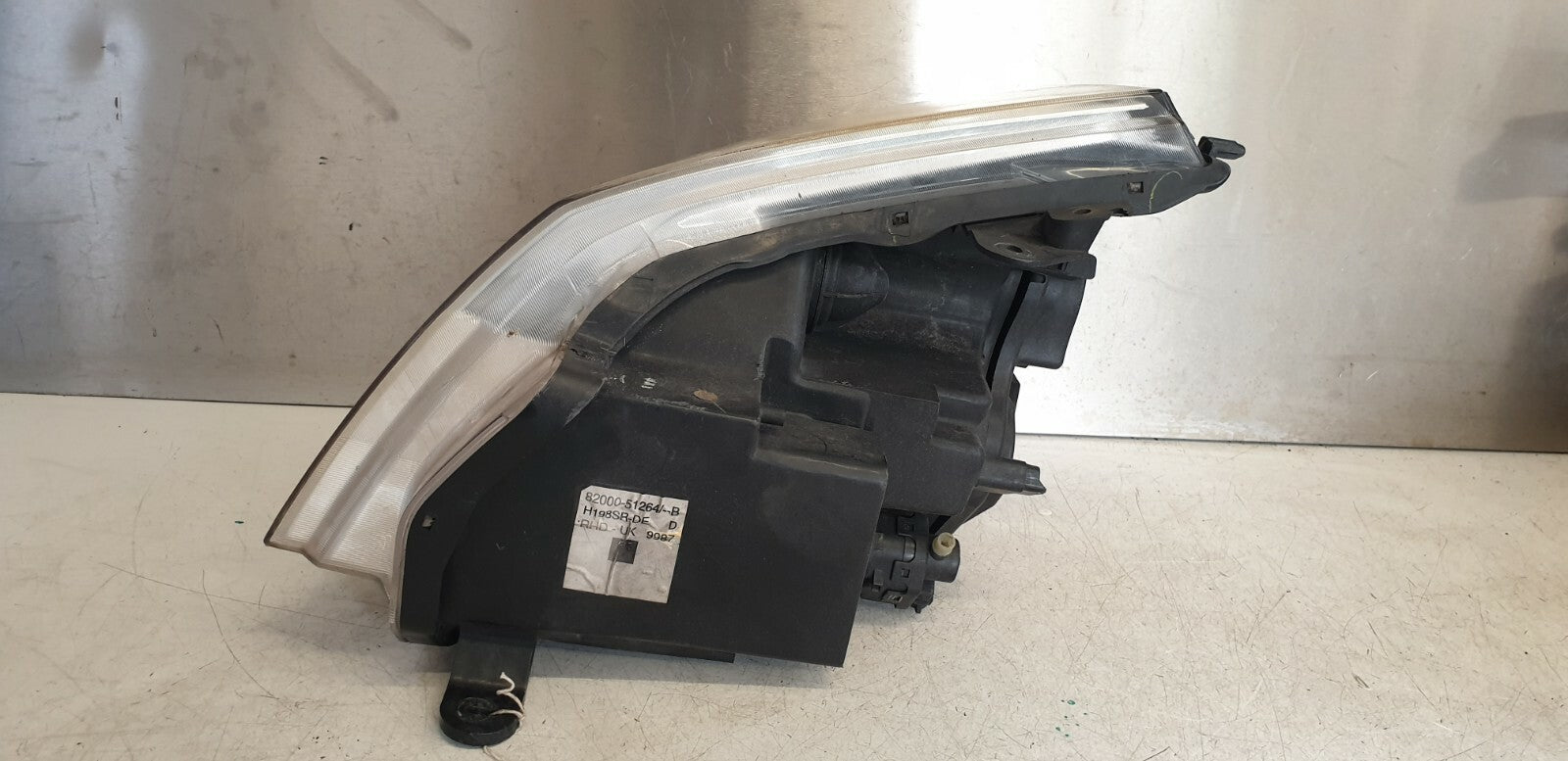 RENAULT VEL SATIS B10 2002 OS DRIVER SIDE HEADLIGHT 8200051264B HEAD LIGHT LAMP